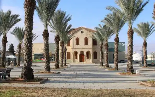 חשפניות נערות ליווי מחירים